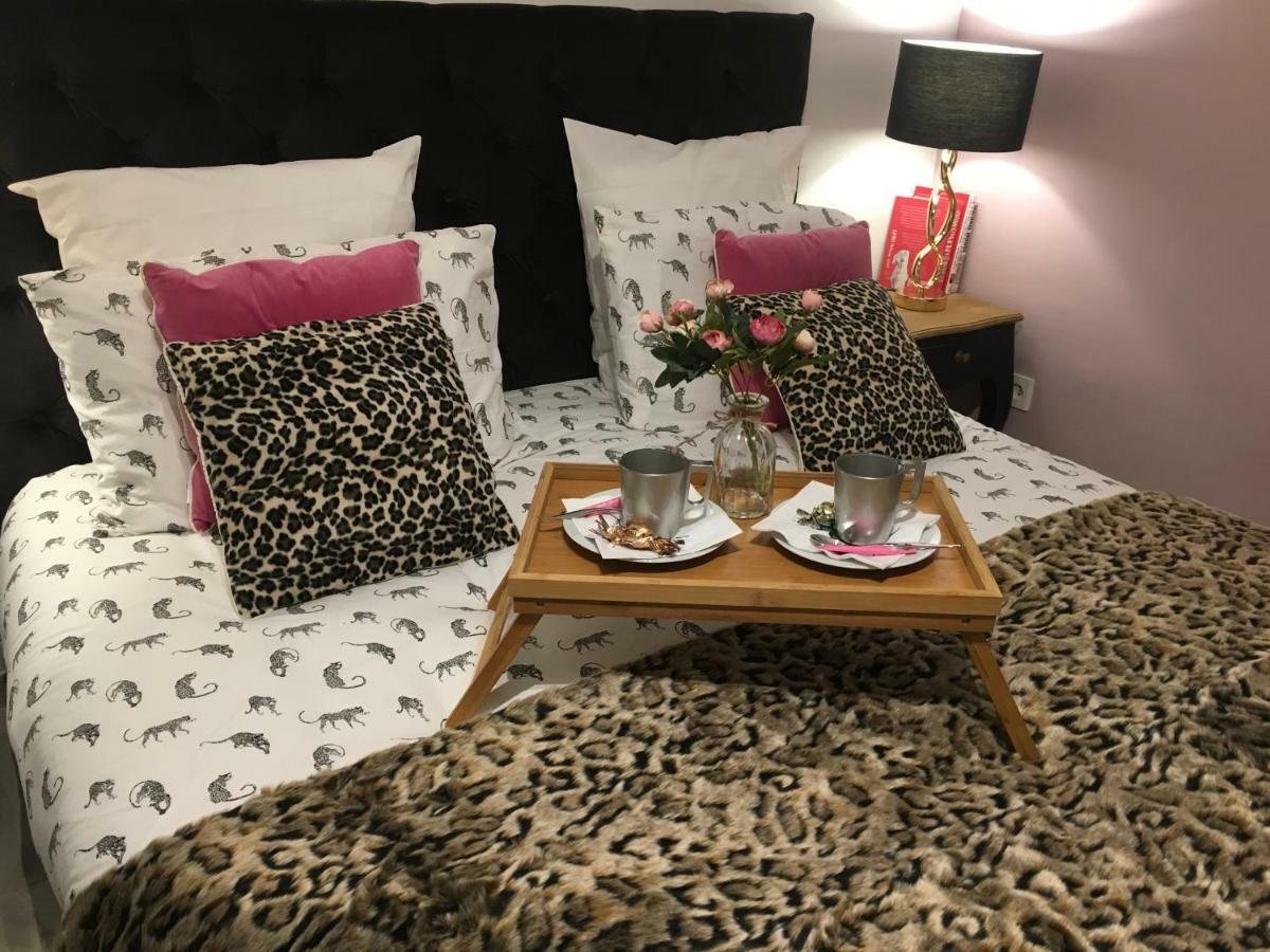 Artistic Antibes Apartment Ngoại thất bức ảnh
